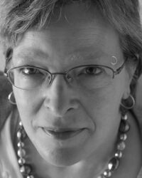 Diana Hartman, Stories Around the Table, Elva Resa