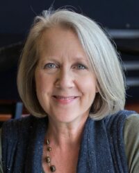 Terri Barnes, Elva Resa