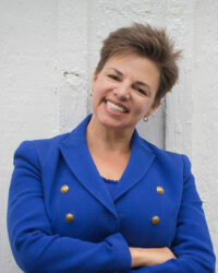 Jacey Eckhart, Stories Around the Table, Elva Resa