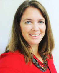 Lizann Lightfoot, author of Open When You Love Someone in the Military|Elva Resa author Lizann Lightfoot|Lizann Lightfoot, The Seasoned Spouse, author of Open When: Letters of Encouragement for Military Spouses (Elva Resa, 2021)